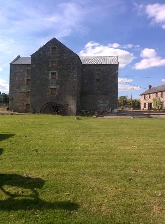 Отели типа «постель и завтрак» Bective Mill B&B Kilmessan-32